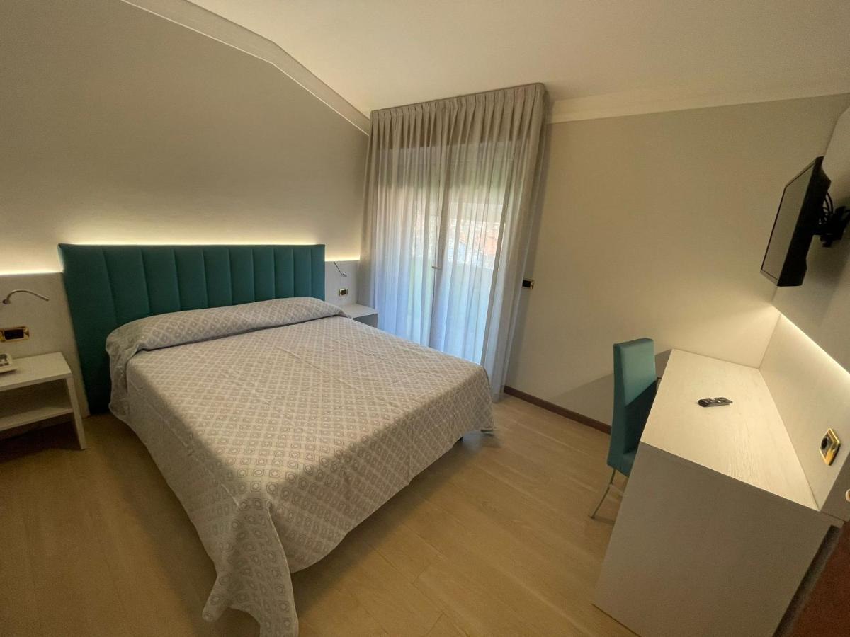 Hotel Corallo Fano Εξωτερικό φωτογραφία